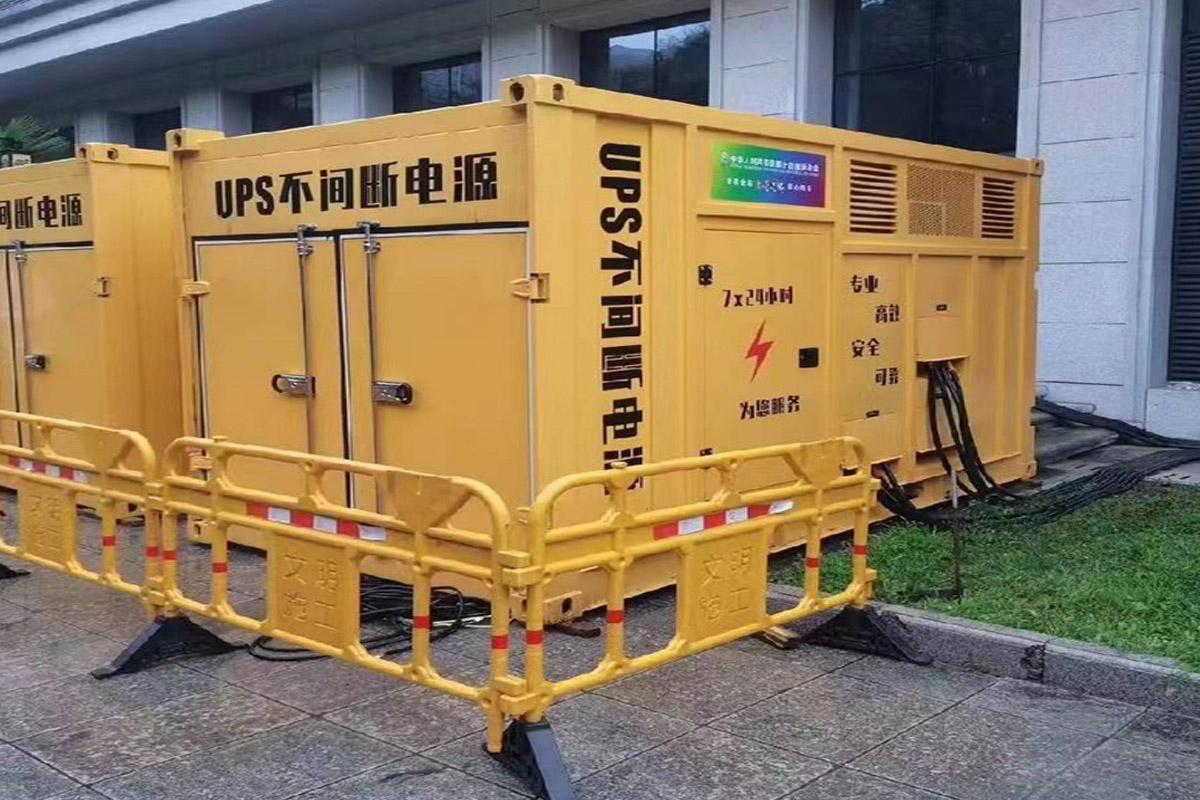 成武发电机租赁施工现场